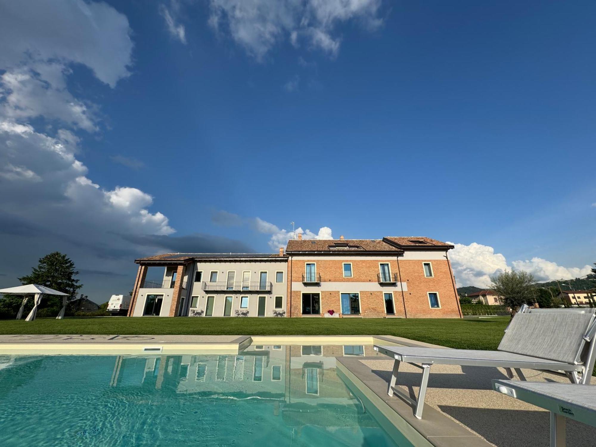 Casale Auriga - Oltrepo' Pavese Bed & Breakfast Codevilla Exterior foto